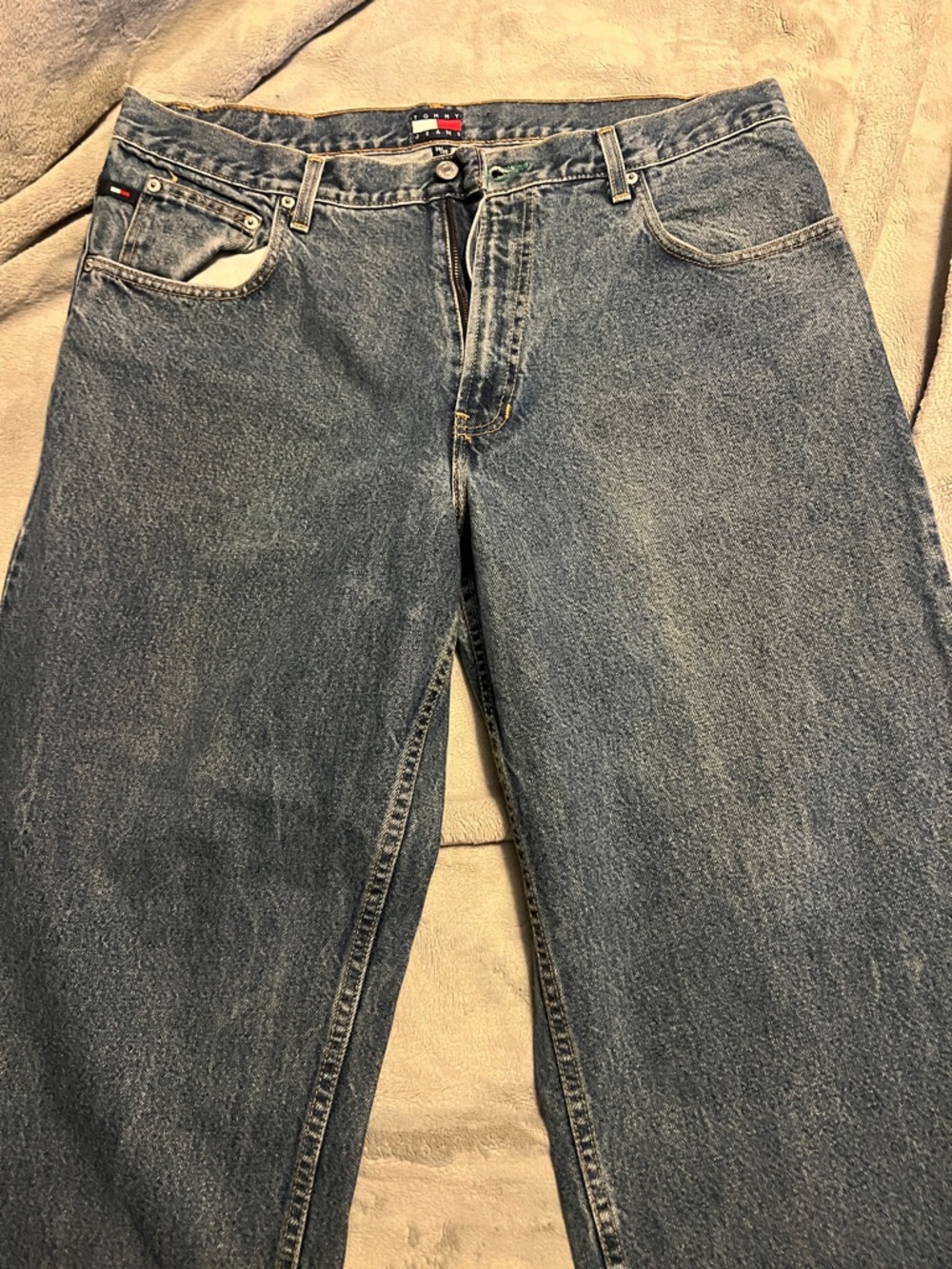 Tommy Hilfiger Men’s Relaxed Blue Denim Jeans